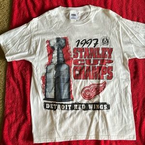 1997 NWOT Detroit Red Wings Stanley Cup T-Shirt Kids 16/18
